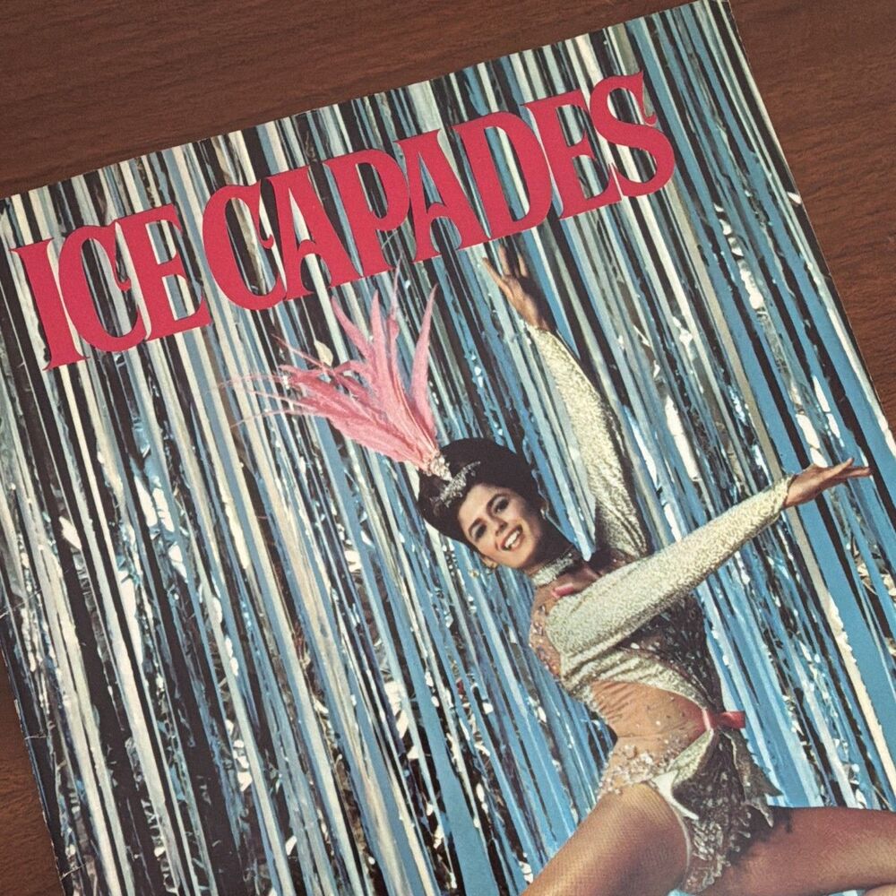 Ice Capades 28th Edition Program & Program Booklet (Copyright 1968) - Picture 2 of 16